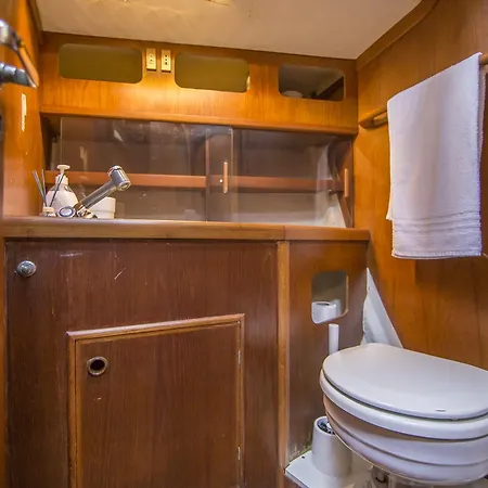 船屋 Sailboat Exclusive Experience *