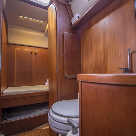 船屋 Sailboat Exclusive Experience *