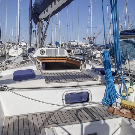 Sailboat Exclusive Experience * Лиссабон