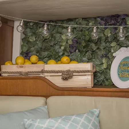 Sailboat Exclusive Experience Botel